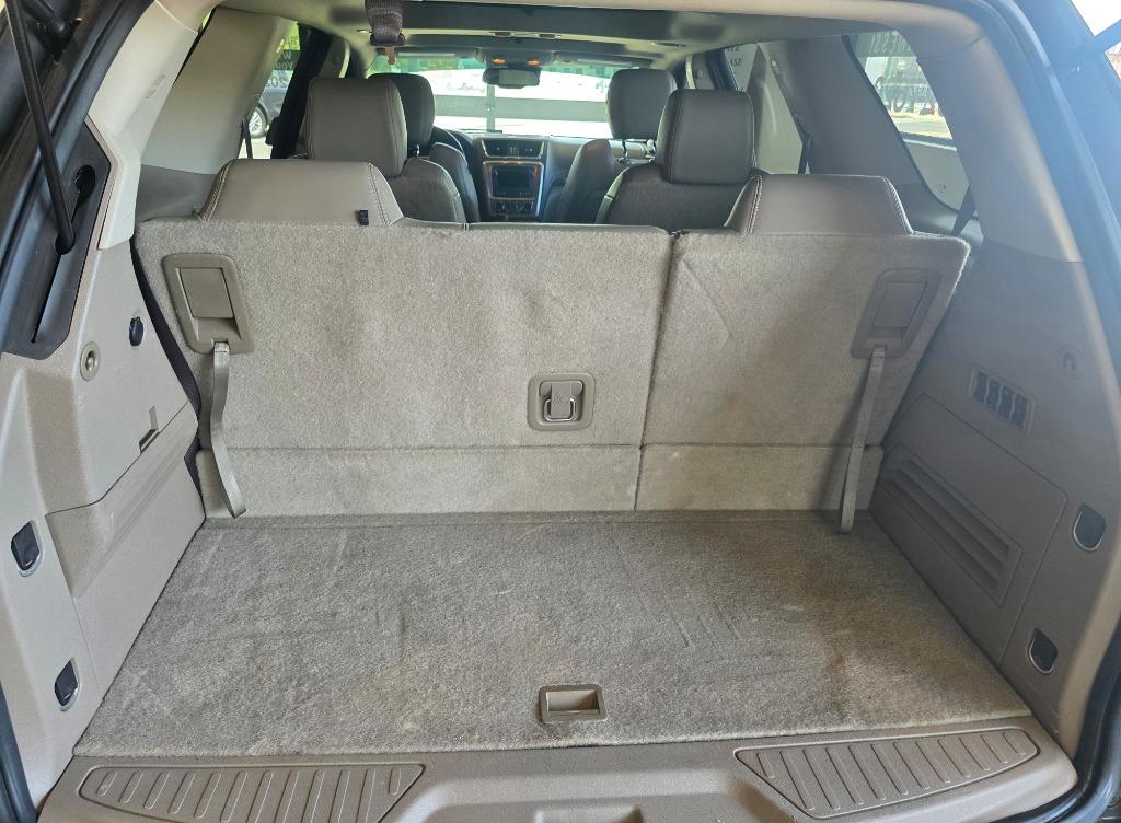 2016 GMC Acadia Denali - Photo 8