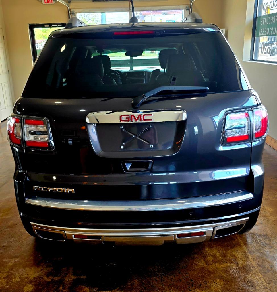 2016 GMC Acadia Denali - Photo 6
